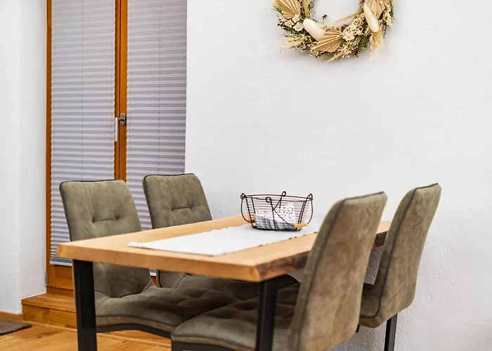 Janks I 11a-remise I Alte Schmiede -tinyhouse