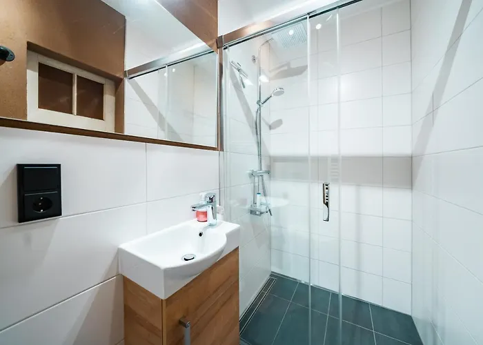 Janks I 11a-remise I Alte Schmiede -tinyhouse